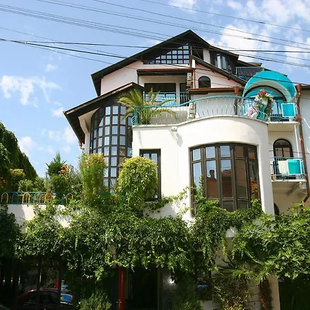 Otel Family Flora