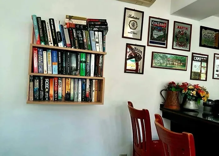 Family Flora Hotel 2*