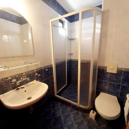 Family Flora 2* Neszebar