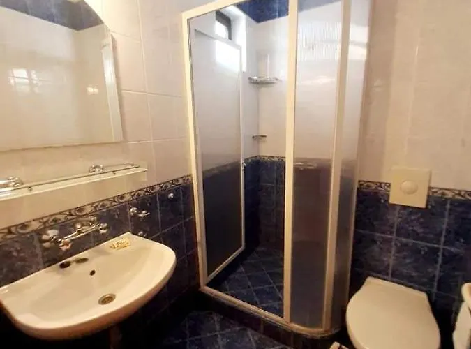 Family Flora 2* Neszebar