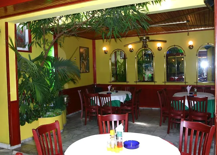 Szálloda Family Flora Neszebar