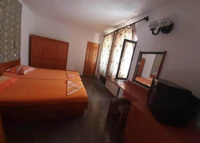 Szálloda Family Flora